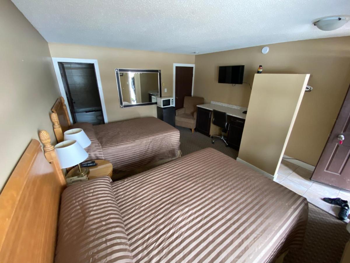 Twin Creeks Motel Lumby Luaran gambar